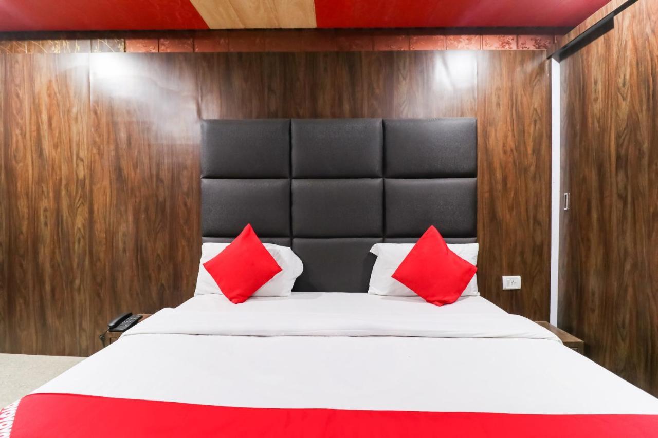 Oyo 6908 Hotel Royal City Azamgarh Exterior photo