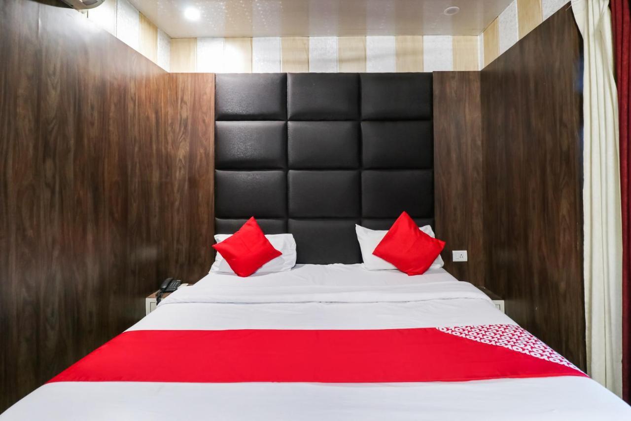 Oyo 6908 Hotel Royal City Azamgarh Exterior photo